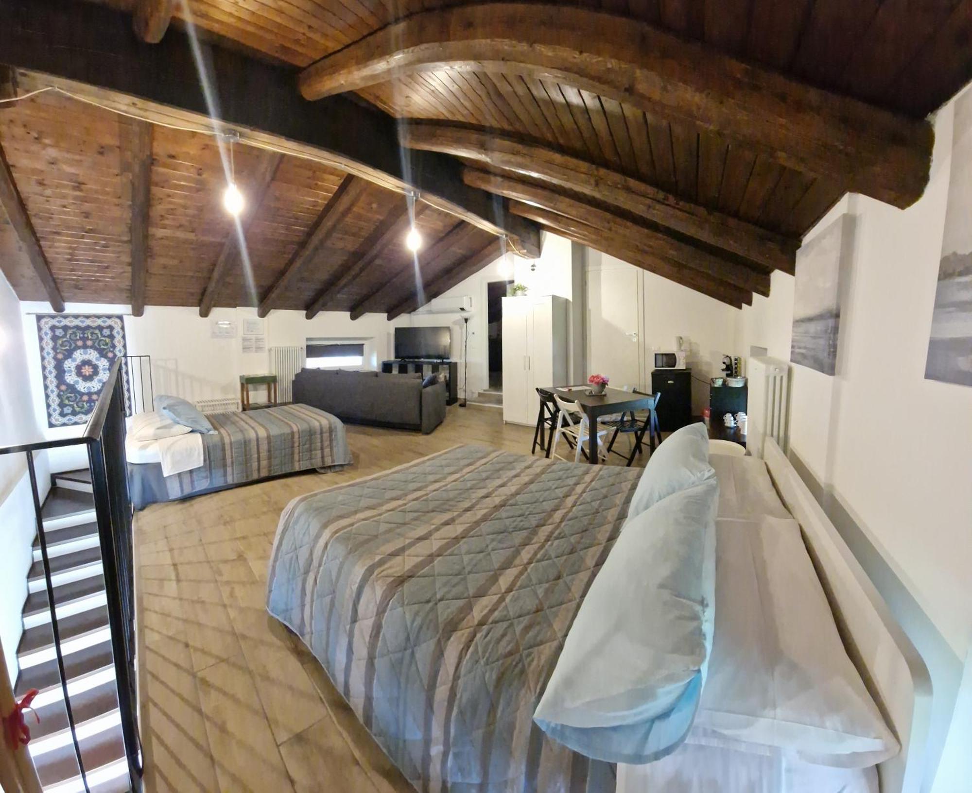 Bed and Breakfast La Tana Dei Corgi Moncrivello Exterior foto